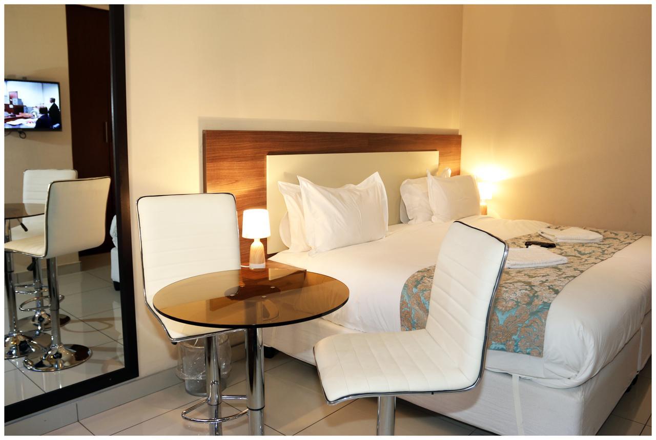 Eagle Nest Luxury Accommodation ロードポート エクステリア 写真