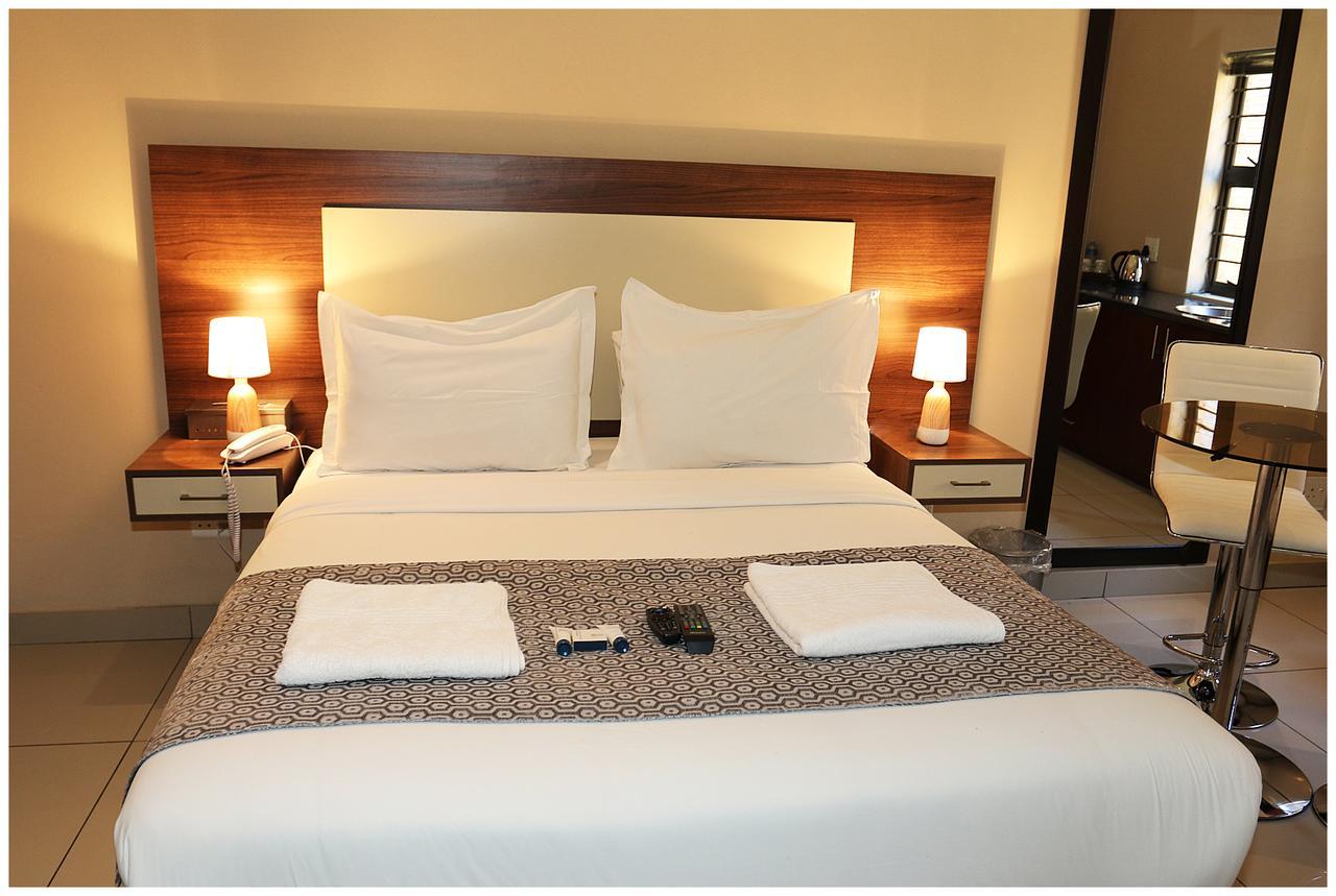 Eagle Nest Luxury Accommodation ロードポート エクステリア 写真